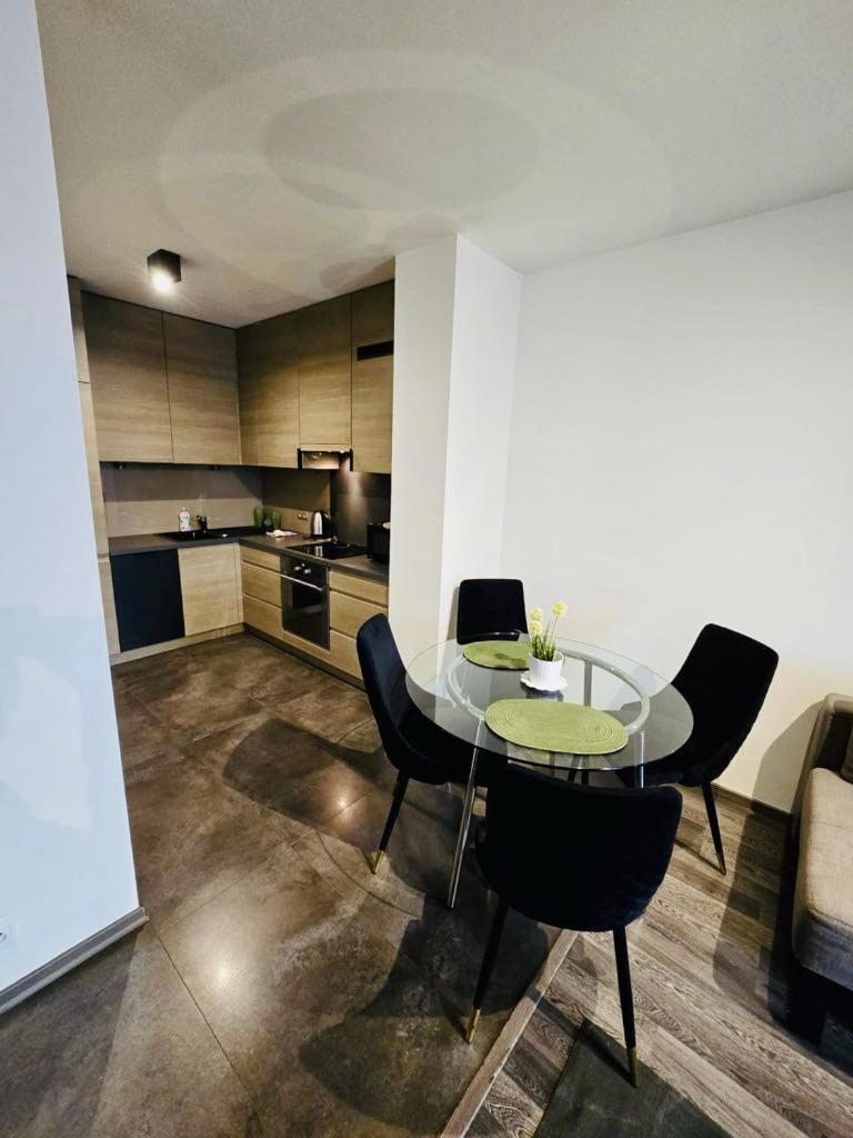 Apartament Z Widokiem Na Wawel W Centrum Miasta Krakow Ngoại thất bức ảnh